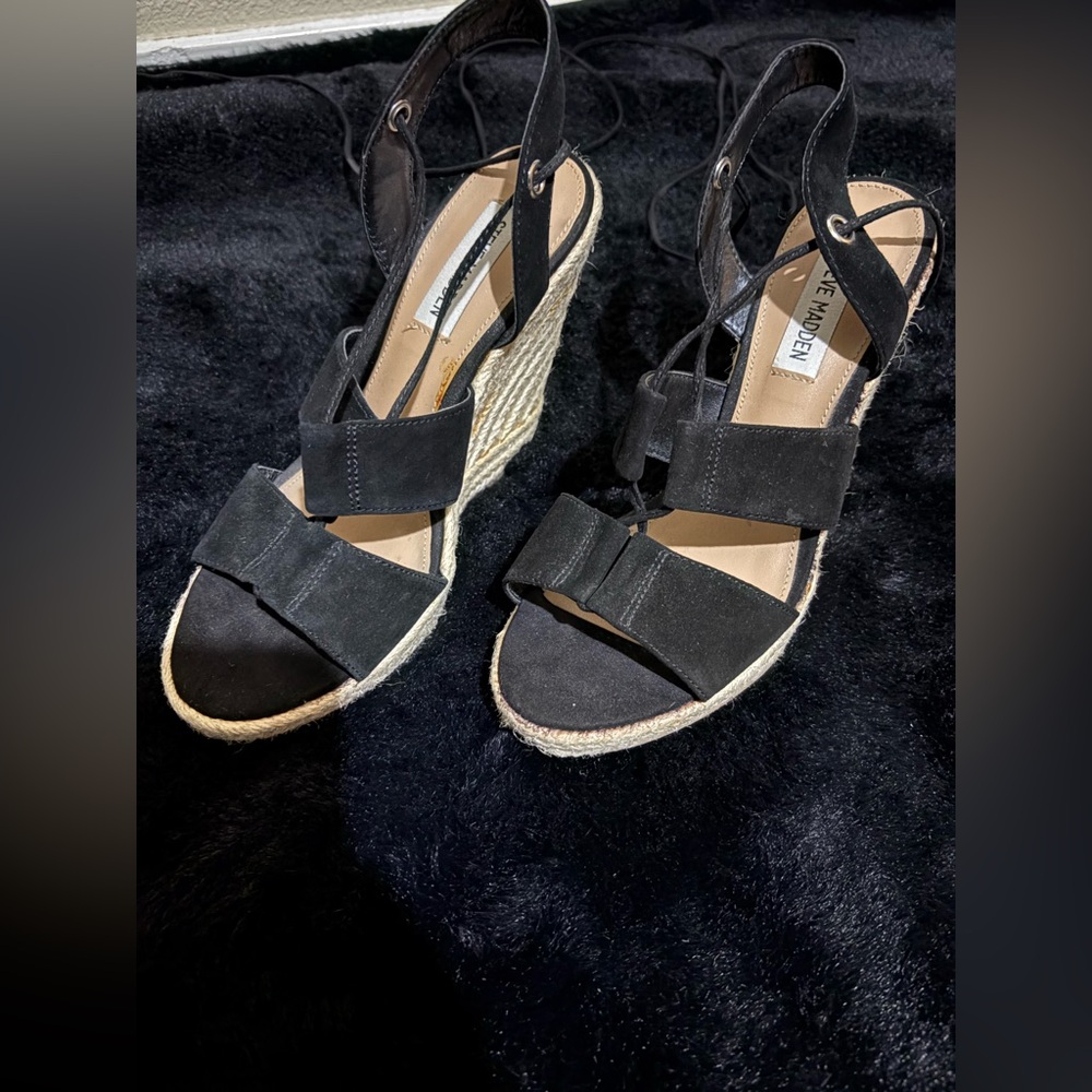 Steve Madden Black Wedge Sandals